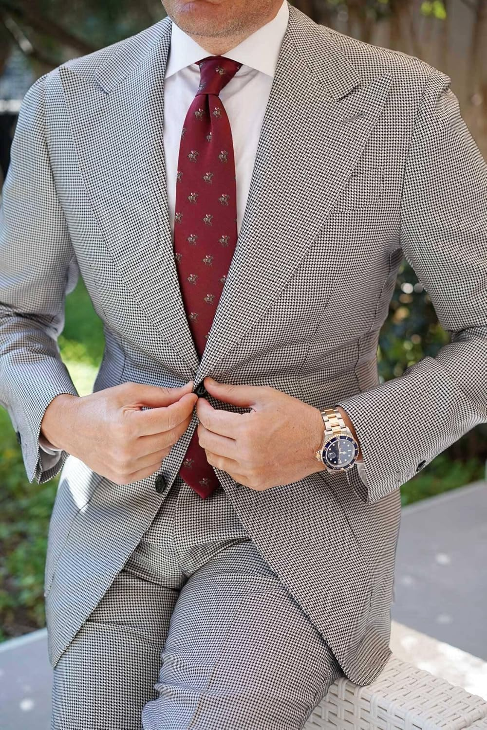 The Royal Ascot Racehorse Necktie Burgundy the Royal Ascot Racehorse Necktie image number 4