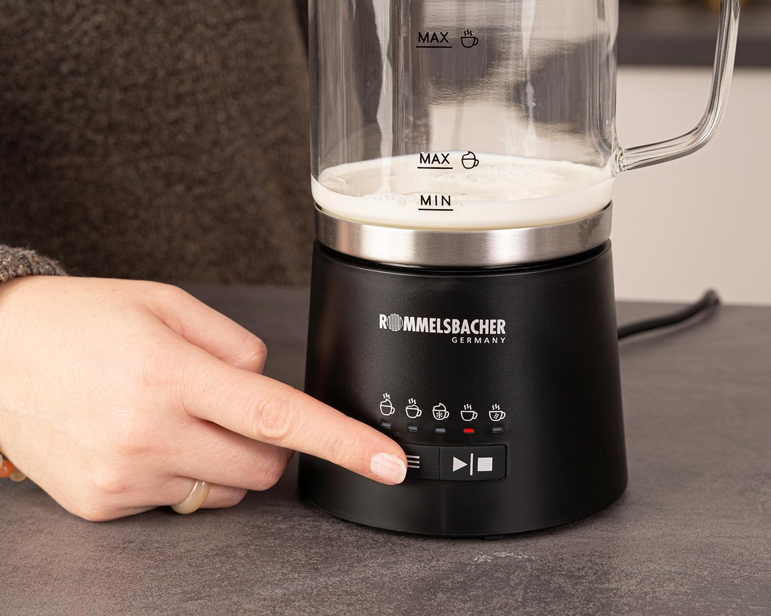 ROMMELSBACHER MS 625 Electric Milk Frother, 500 Ml for Mixing, Glass Jug, 250 Ml for Foaming, 5 Programmes, Hot & Cold Foam or Stir image number 6