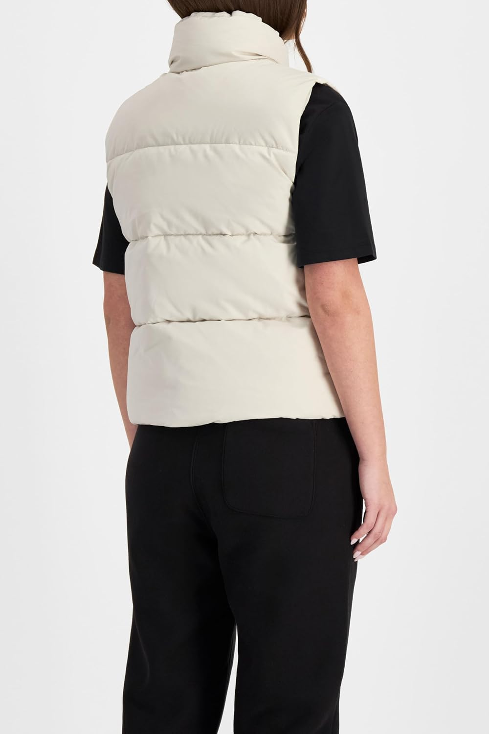 Champion Women'S Rochester Puffer Vest image number 3