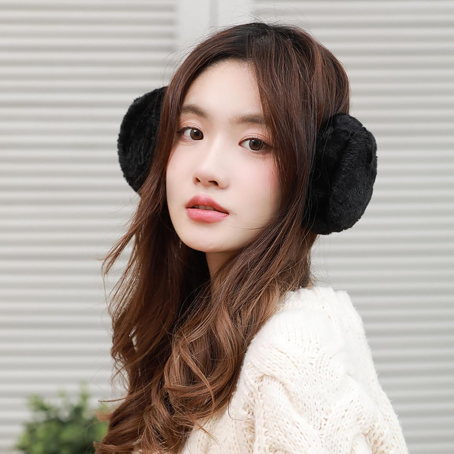 AWOCAN Earmuffs Women Fluffy Ear Muff Ear Warmers Winter Warm Plush Earmuff Foldable Unisex image number 2