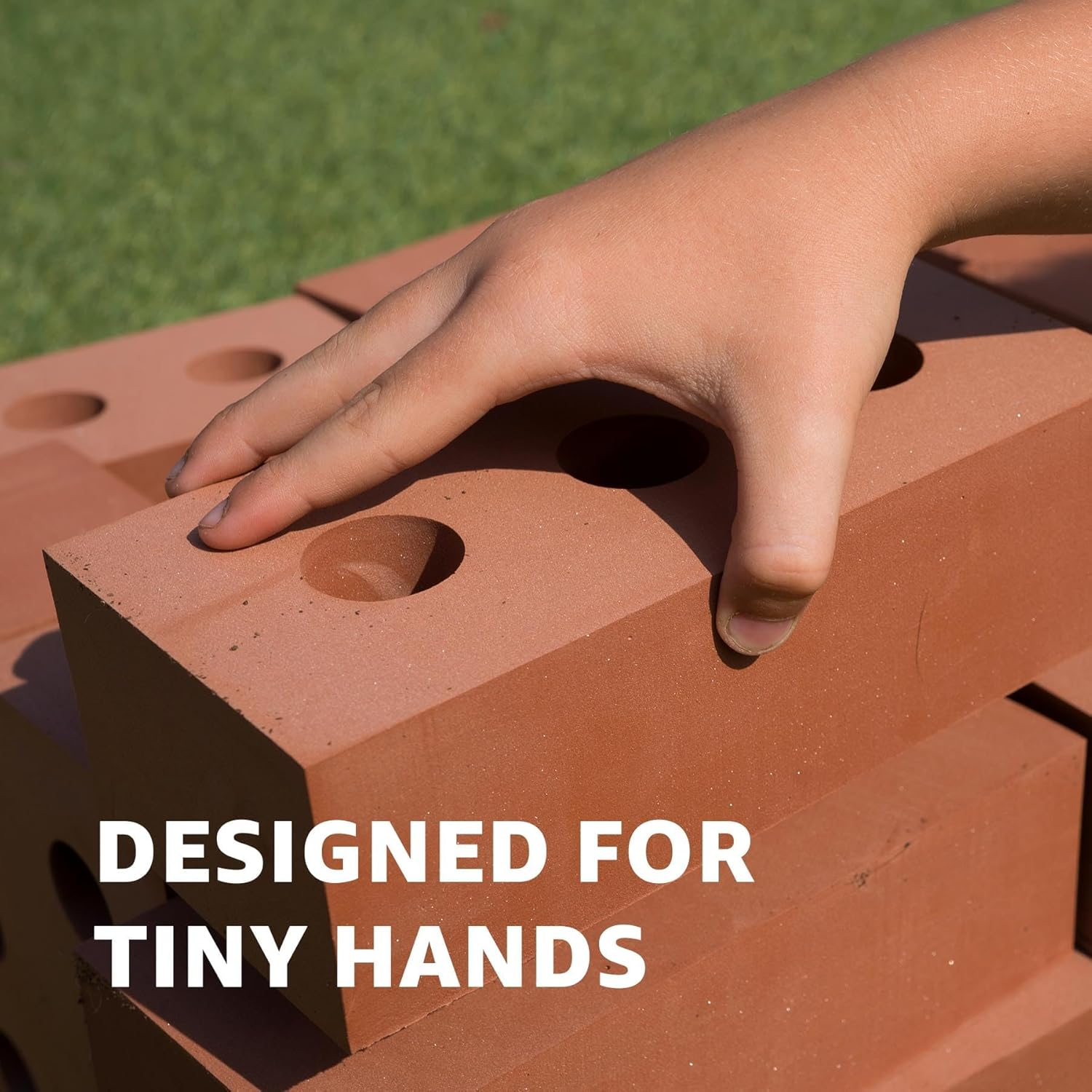 Bluecaps 30-Piece Foam Builder'S Brick Set for Kids - Build Imagination, Skills & Strength through Indoor/Outdoor Play image number 6