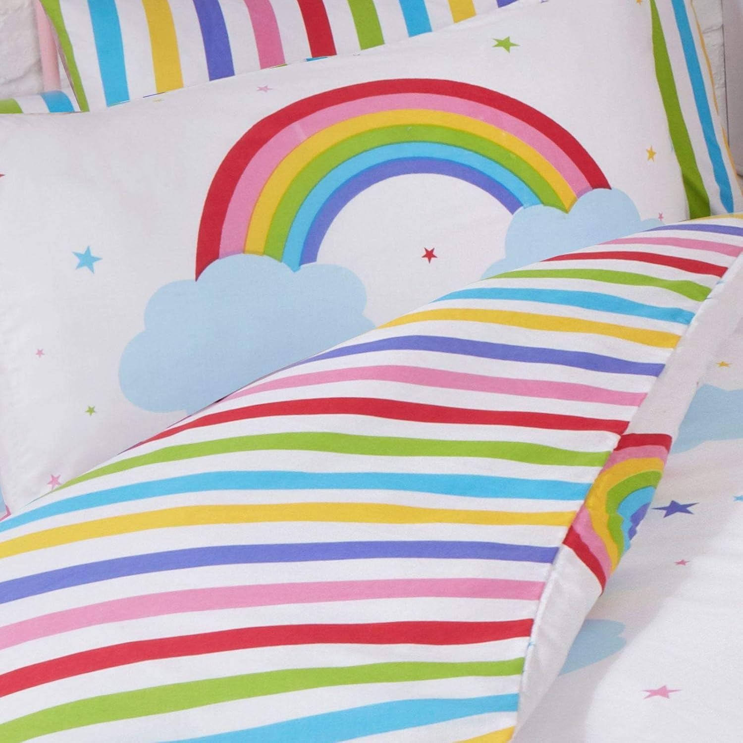 Rainbow Sky UK Double Duvet/Doona Cover and Pillowcase Set image number 1
