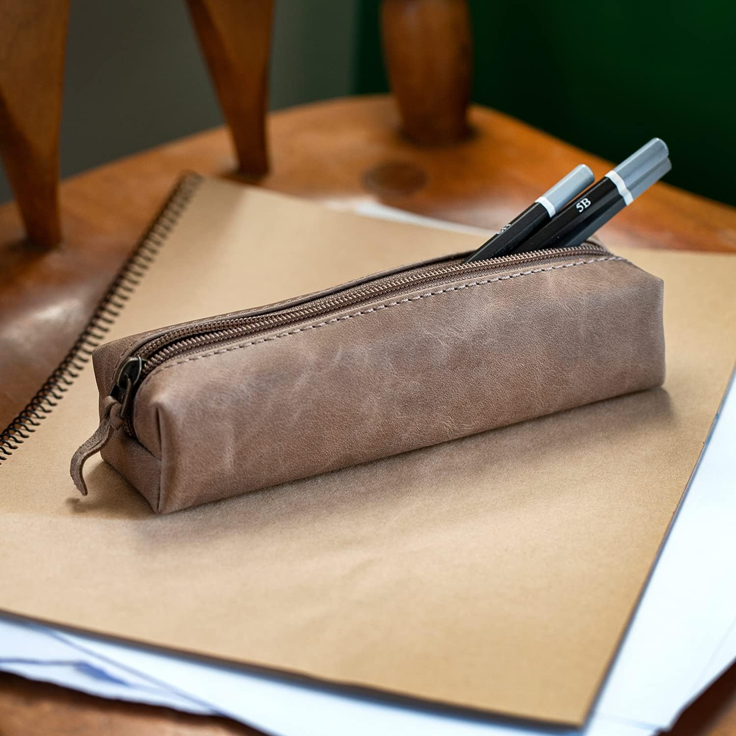 Otto Angelino Genuine Leather Zipper Pen, Pencil & Cosmetic Case(Mink) image number 6
