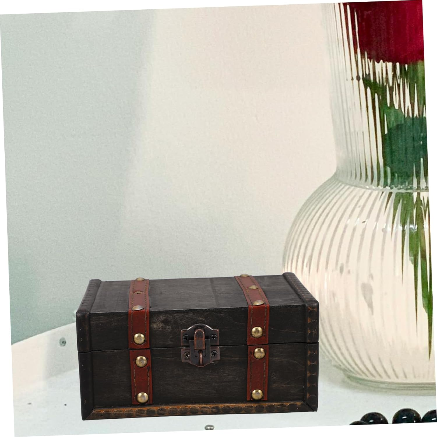 Timber Treasure Chest Vintage Decorative Storage Box Locking Lid for Jewelry image number 5