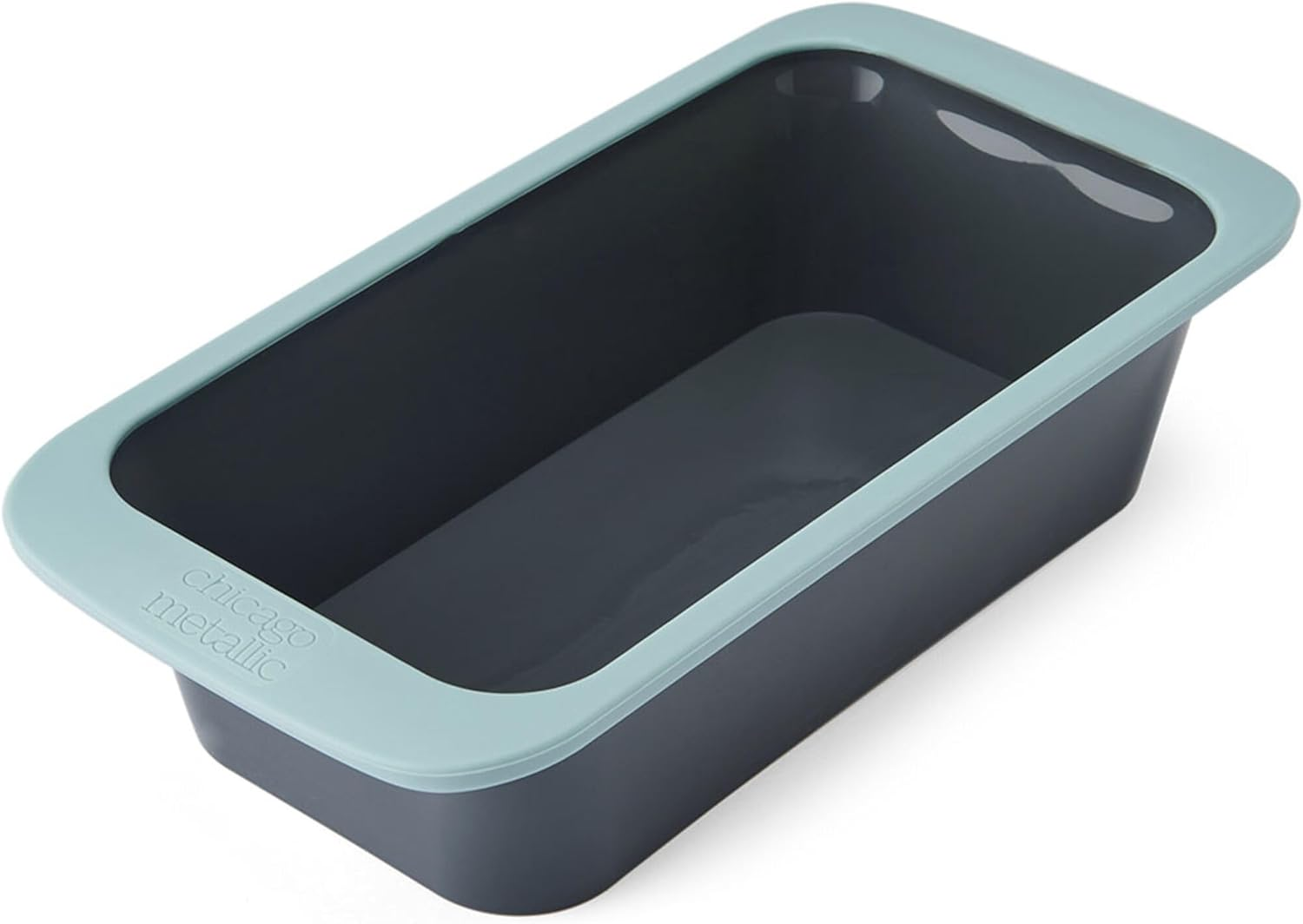 Chicago Metallic Silicone Loaf Pan, 5X9-Inch Nonstick Bakeware with Wire-Reinforced Rim, Bpa-Free Food-Grade Silicone, Oven Safe to 428&deg;F, Dishwasher Safe, Easy Bread Release image number 4