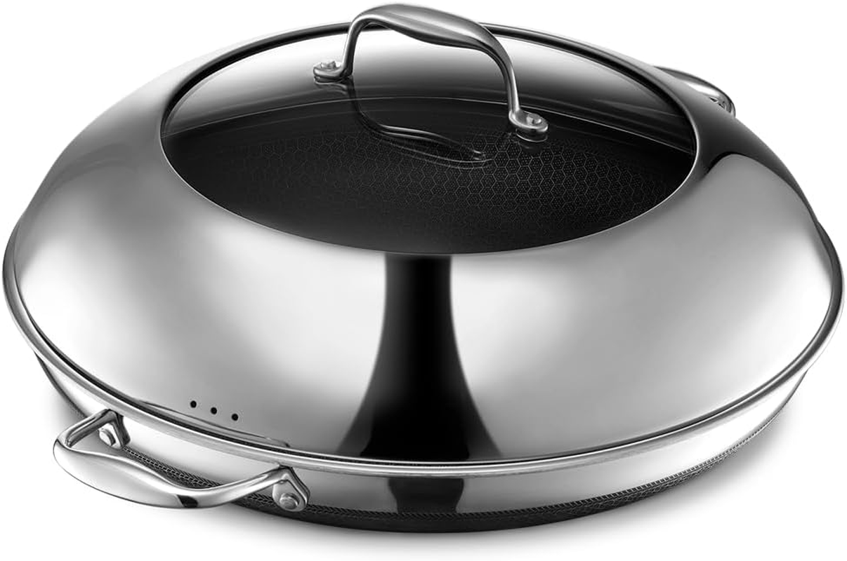 Hexclad Hybrid Nonstick 20 Cm Frying Pan with Tempered Glass Lid, Stay-Cool Handle, Dishwasher-Friendly, Oven-Safe up to 480&deg;C, Induction Ready, Compatible with All Cooktops