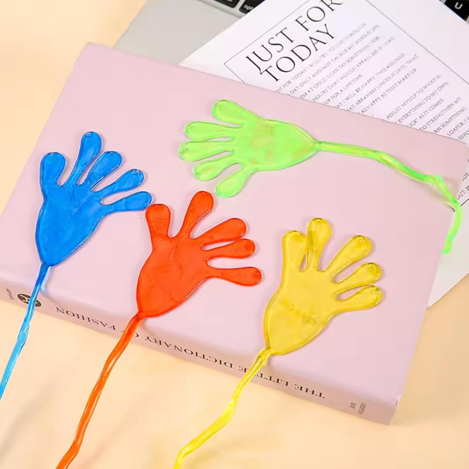 Sticky Hand Toy, 20 Pcs Flexible Funny Jelly Toy Sticky Palm Novelty Party Favor for Children Birthday Party Favors, Festival Gift (Random Color) image number 6