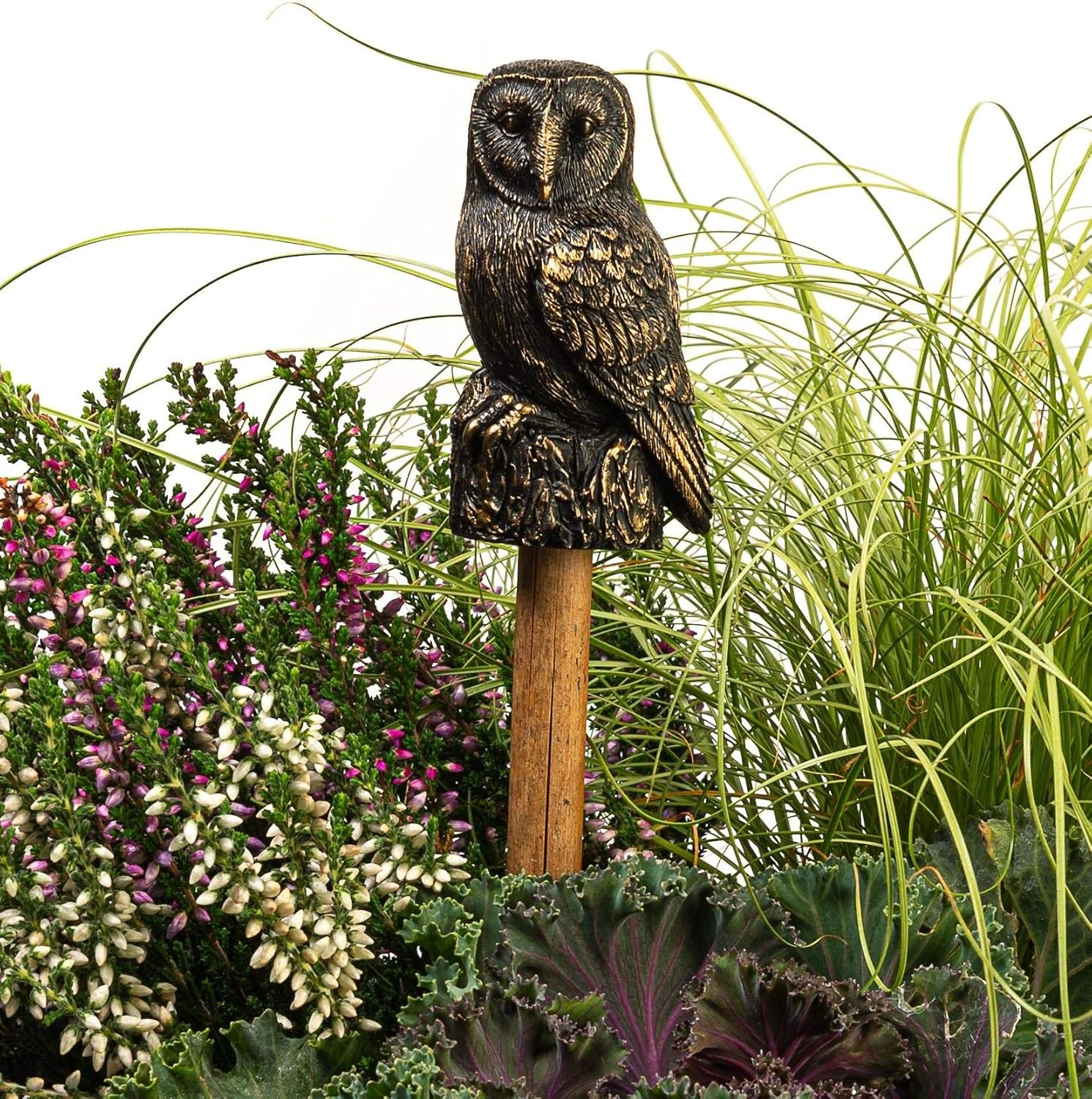 Jardinopia Garden Decor Antique Bronze Barn Owl Stake Topper image number 3