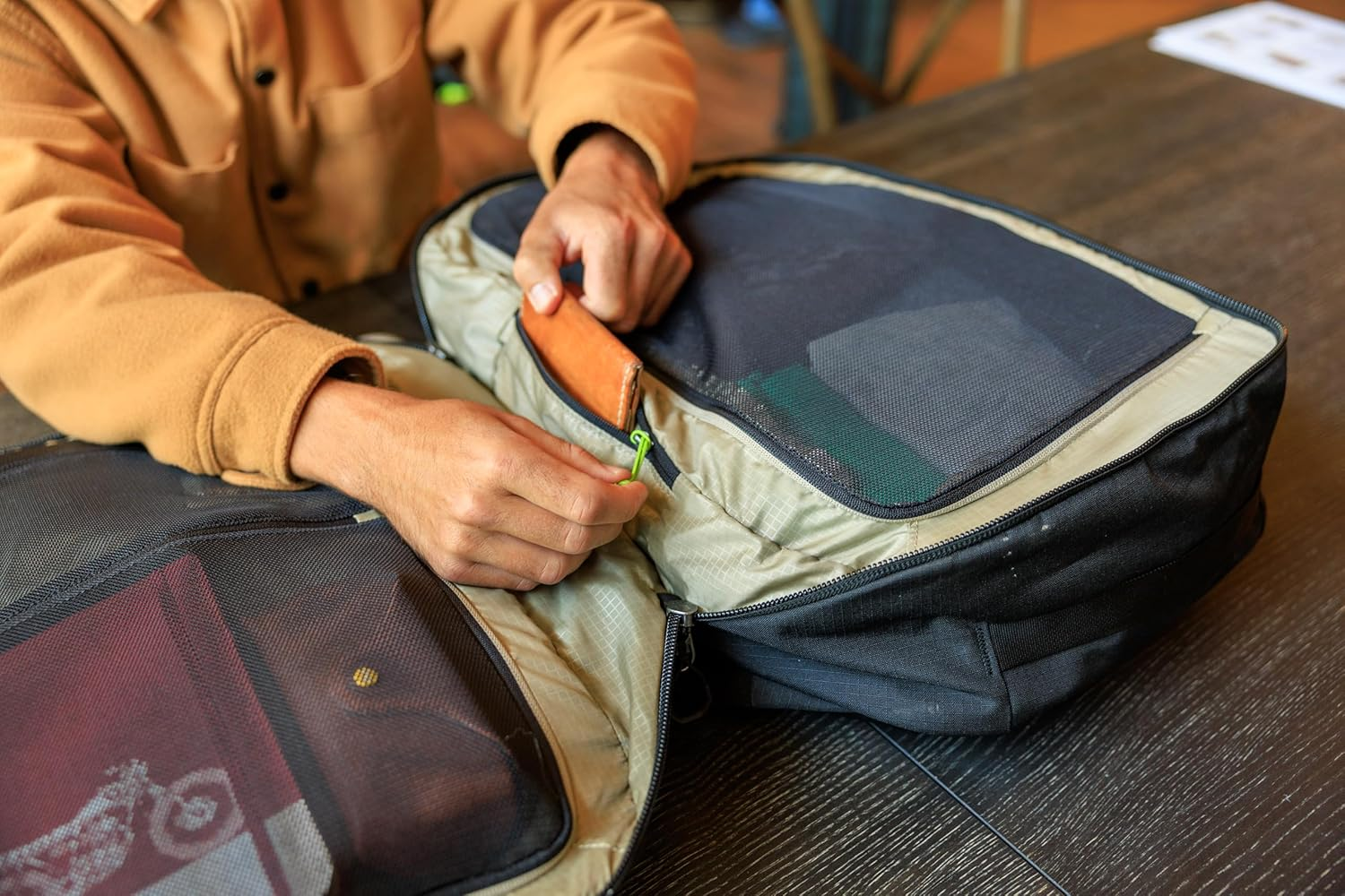 Gregory Unisex Border Travel Backpack (Pack of 1) image number 5