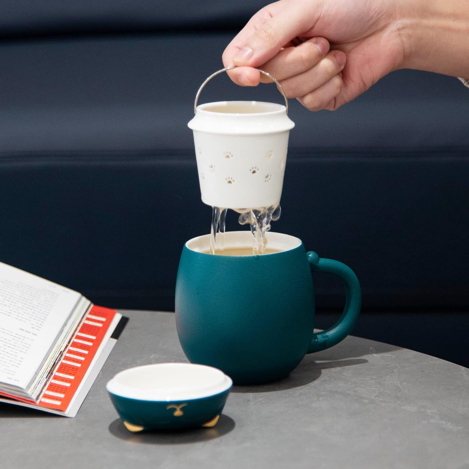 HEER Ceramic Tea Mug with Infuser and Lid, Cute Cat Tea Cup with Filter for Steeping Loose Leaf, Chinese Handmade Porcelain Teacup for Home Office. (Green) image number 1