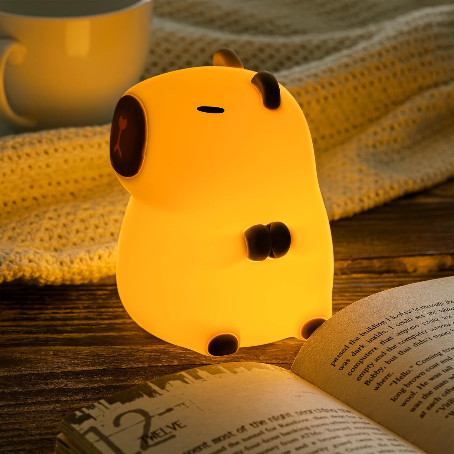 Idena Capybara 40386 LED Night Light, Silicone Lamp with Colour Changing and Dimmer, Approx. 11 Cm, Rechargeable, USB Charging Cable Included