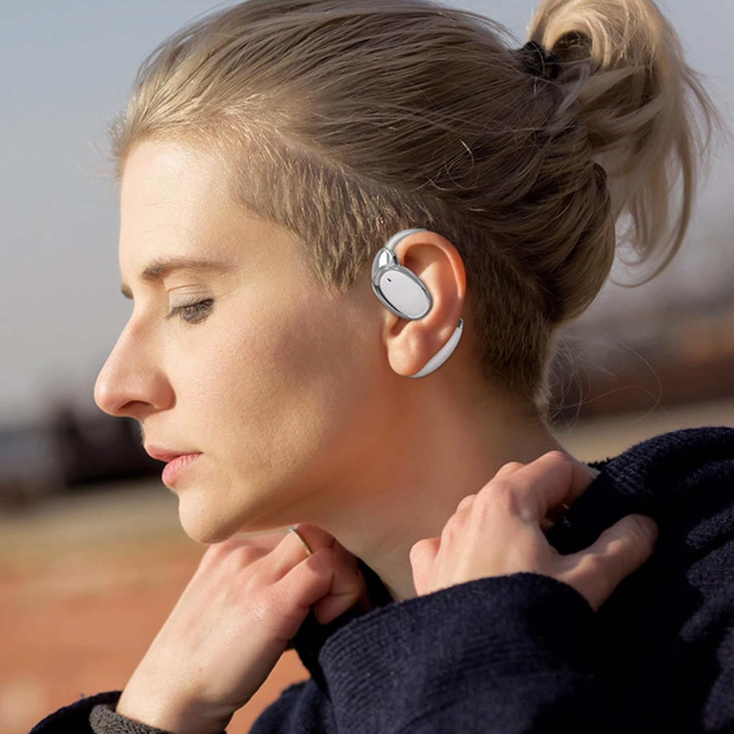 Luocute AI Wireless Stereo Translation Earbuds for Business Translate Travel with 150 Languages, Touch Control Online Simultaneous 5.4 Language Translator Earbuds Ear Hook