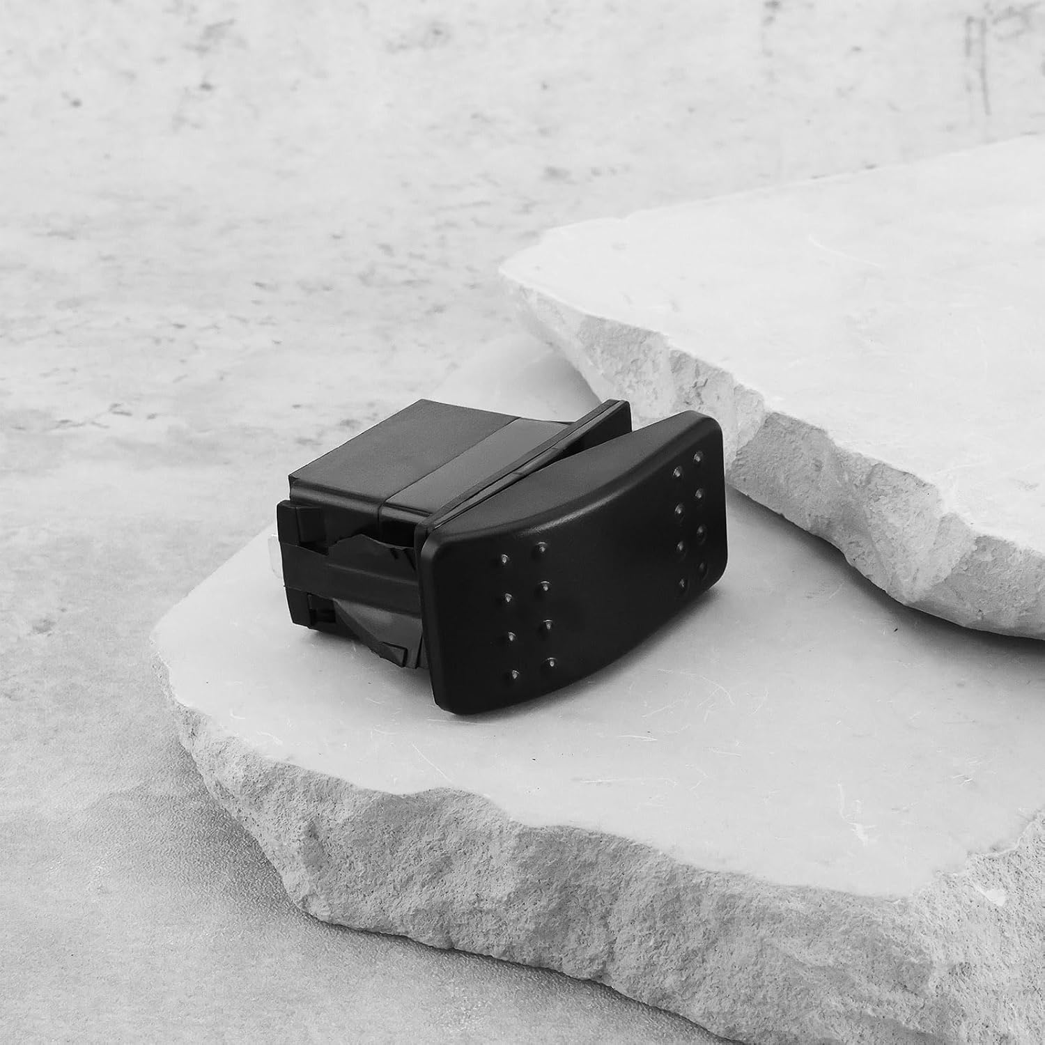 2Pcs 2Pin Marine Rocker Switch 2-Position Switch 20A 12-24V for Boat Car Camper 21X37Mm image number 5