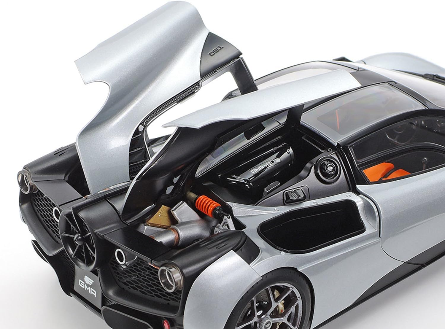 TAMIYA 1/24 Scale GMA T.50 Automotive Toy Model image number 1