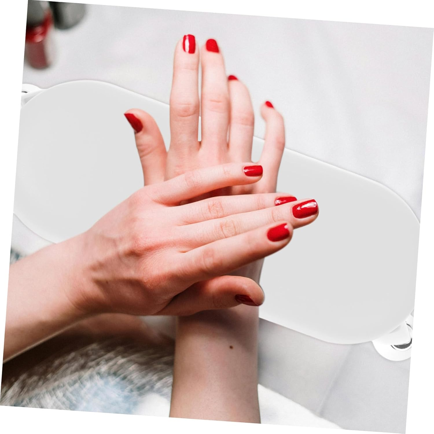 TOVINANNA Nail Hand Rest Cushion Durable Arm Rest for Nails Comfortable Manicure Hand Pillow for Salon Use Easy to Clean Portable Versatile Design image number 3