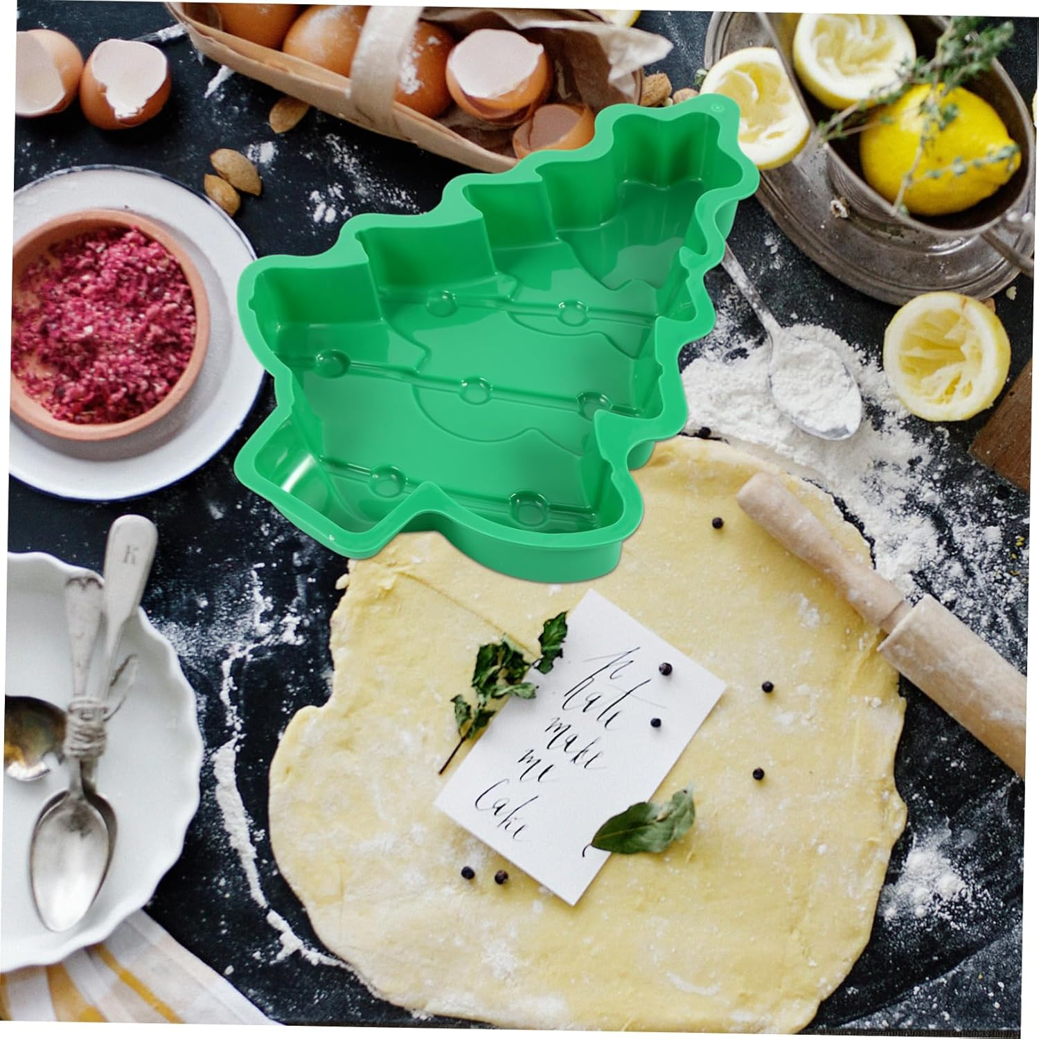 2Pcs Silicone Cake Baking Pan Trays for Oven Cartoon Design Baking Tool Food-Grade Material Easy Clean Store Random Color image number 2