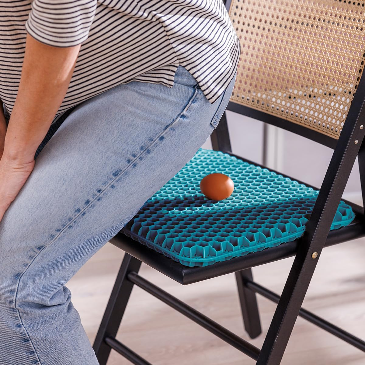 JML Soft Sitter Honeycomb Cushion - Gel Seat Cushion for Support and Flexibility, Home, Office, Gaming and Car Seat Pads - Lightweight, Durable, Breathable for All-Day Comfort and Posture, Aqua Green