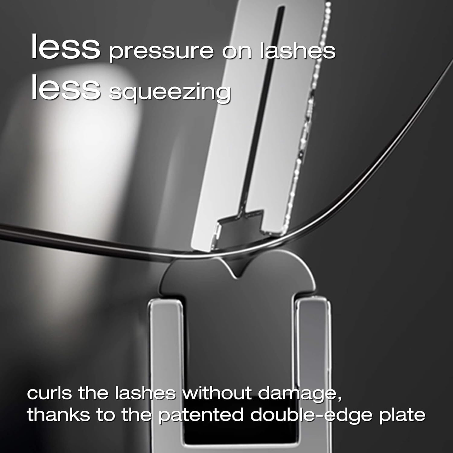 Shu Uemura New Eyelash Curler W, Double Edge Eyelash Curler for a Smoothly Sculpted Curl in One Squeeze - Includes Silicone Replacement Pad image number 2