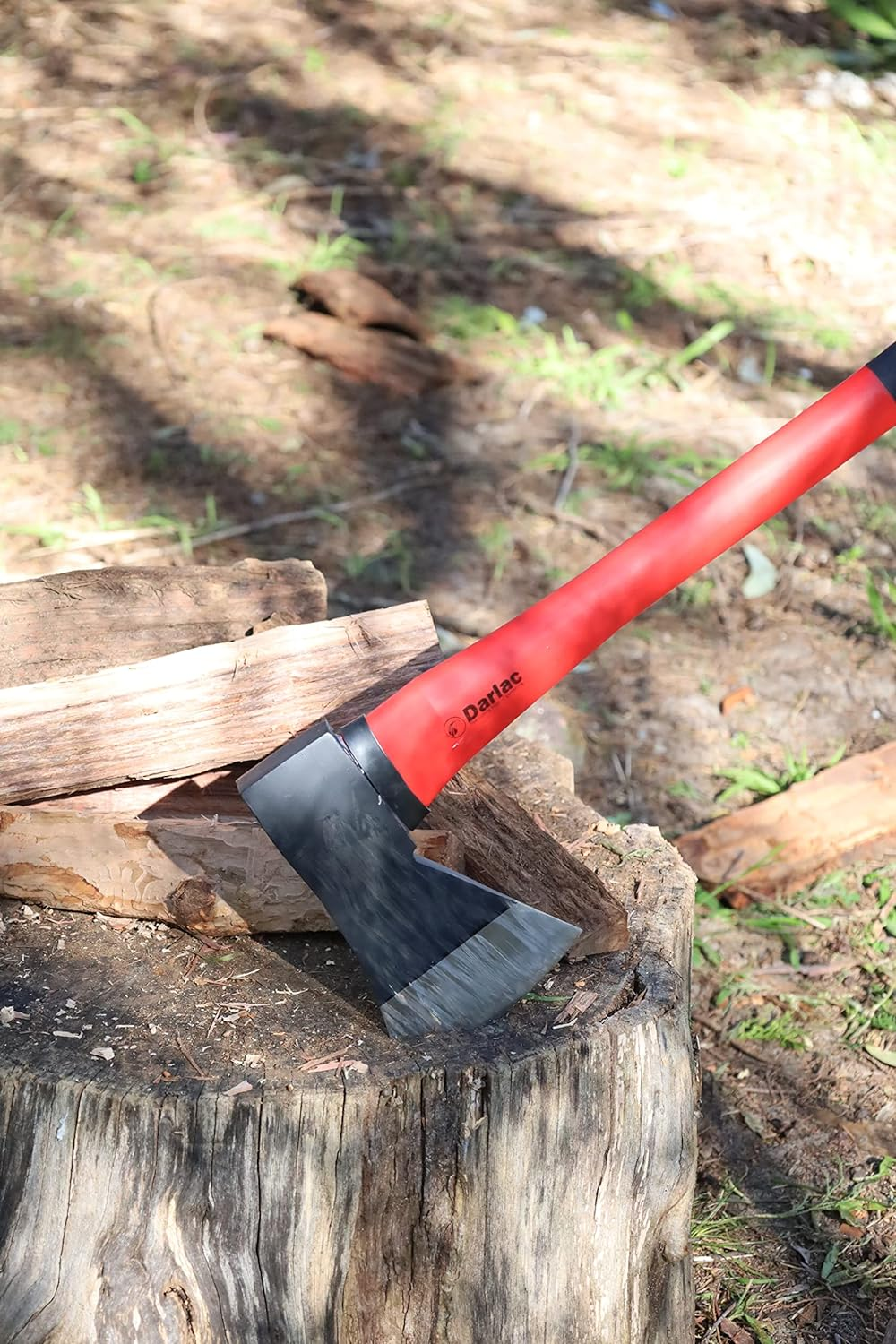 Darlac Wood Splitting Axe &ndash; Garden Axe with a Wedge-Style Head Perfect for Splitting Firewood &ndash; Heat Treated, Durable Fibreglass Axe