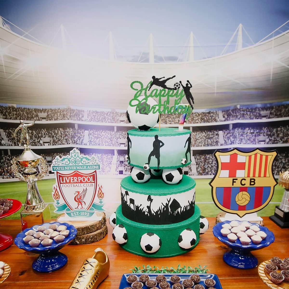 1 Piece Soccer Football Cake Topper Creative Football Player Cake Decoration Green Black for Man Boy Girl Sports Theme Birthday Party Cake image number 2