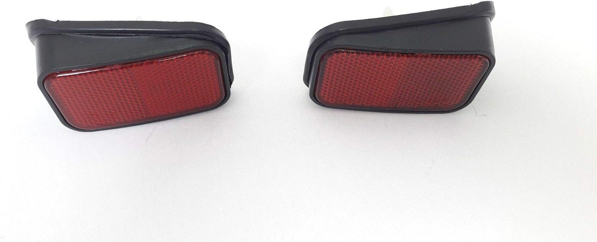 Rear Bumper Reflector for Toyota Hilux 1998-2003