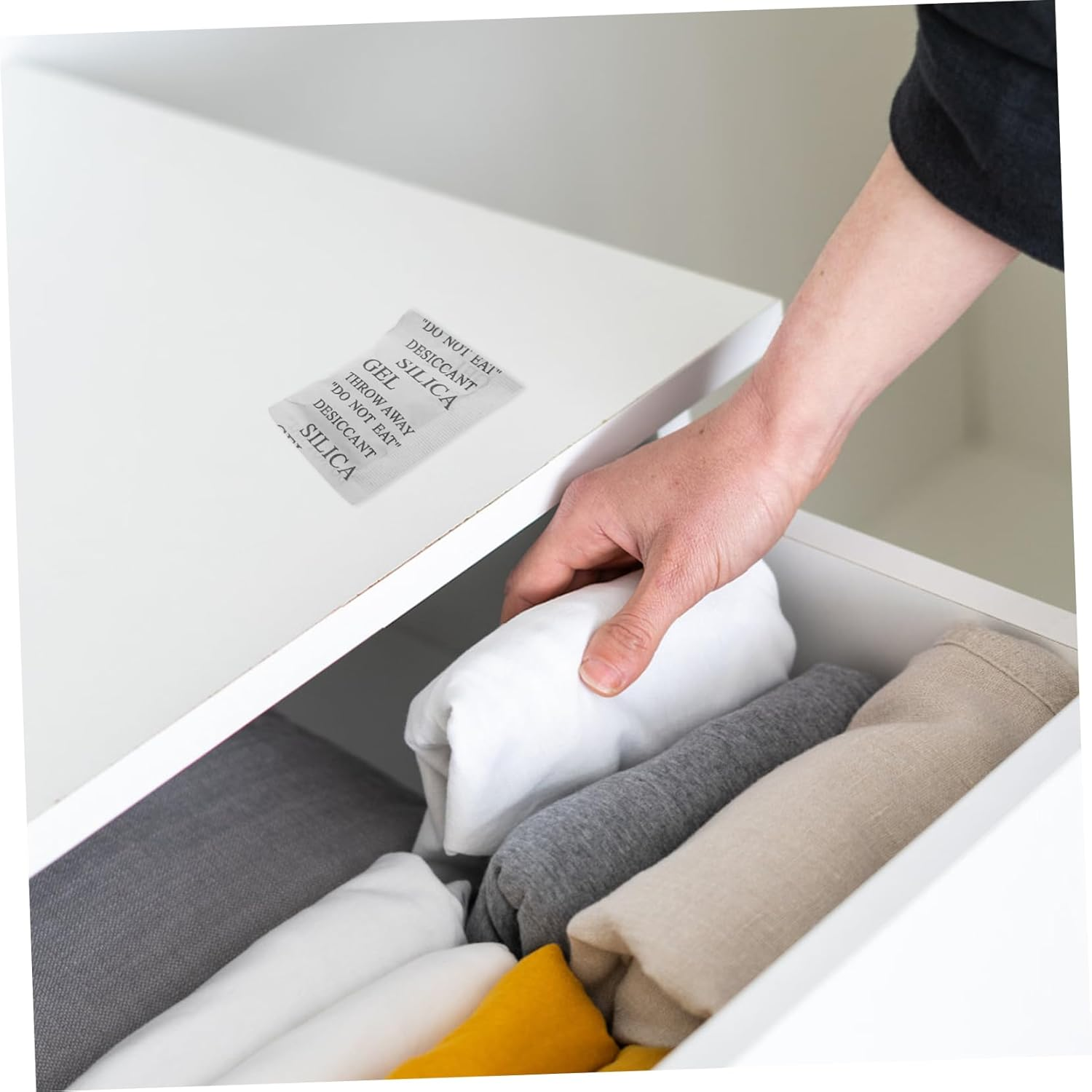 BATHVEVE Silica Gel Bags 50 Packets Moisture Control Storage for Electronics Clothing Shoes Jewelry and Food image number 1