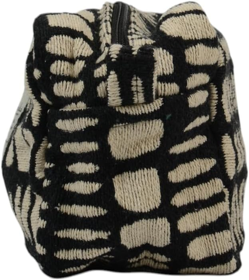 Friends Hill Gusseted Pouch, Dahl, Black image number 1