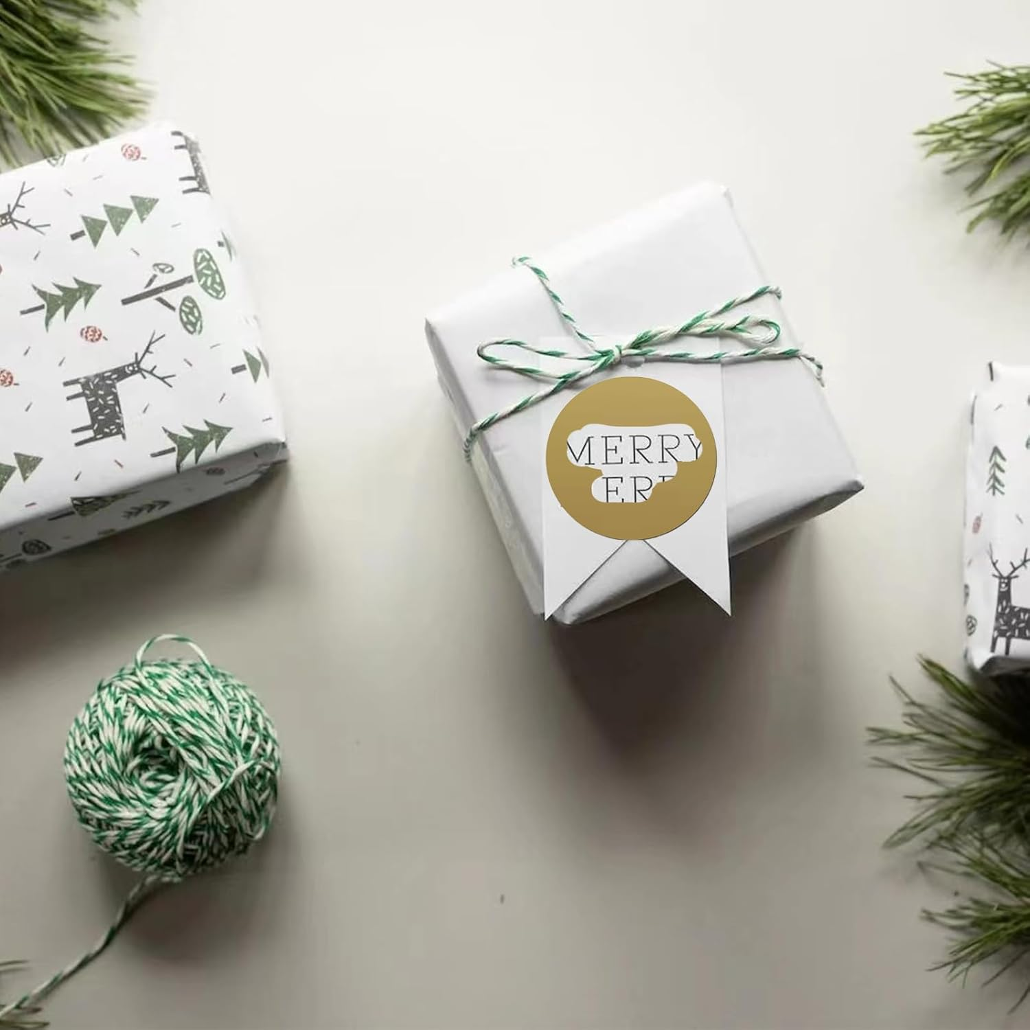 300 Pack Scratch off Stickers 1 Inch, Self-Adhesive Scratch off Labels round Gold Circle Stickers for DIY Reward Card Wedding Games (Gold) image number 6