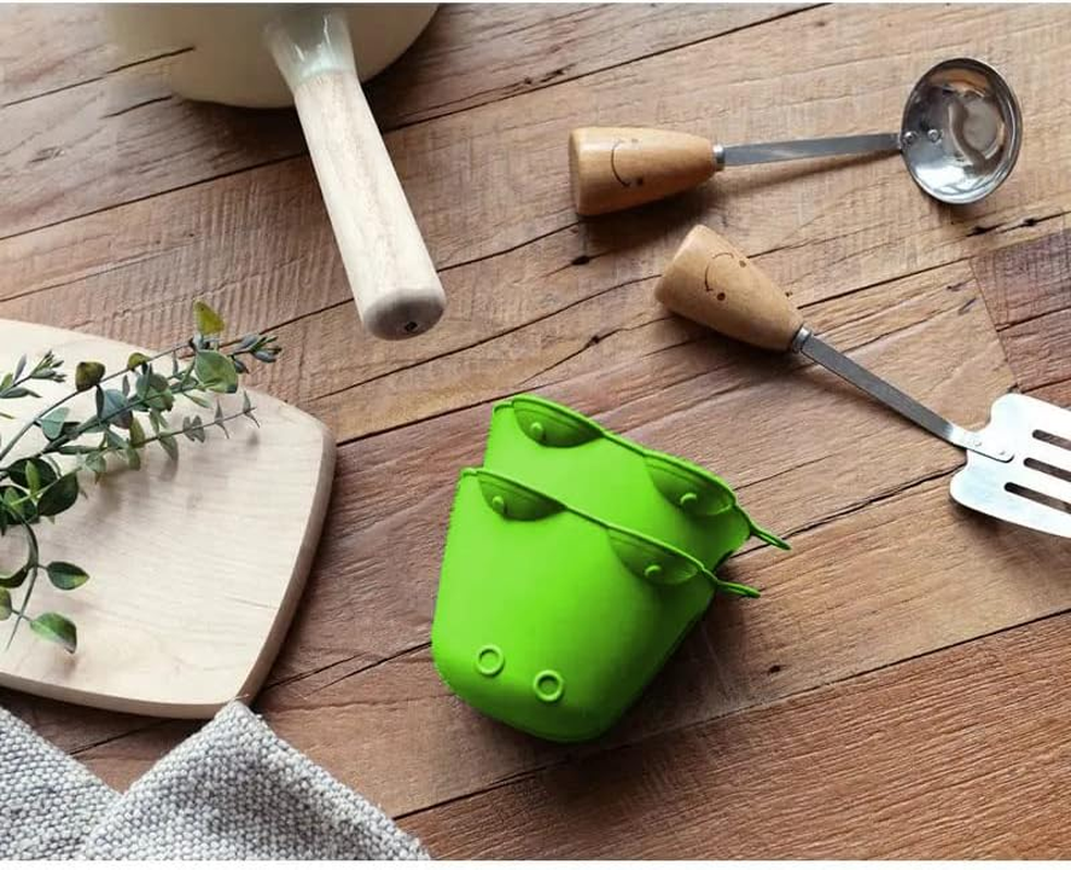 Belmalia 2 X Silicone Oven Pot Holder, Silicone Oven Glove, Oven Glove, Oven Glove, Heat Resistant, Frog Green Design image number 1