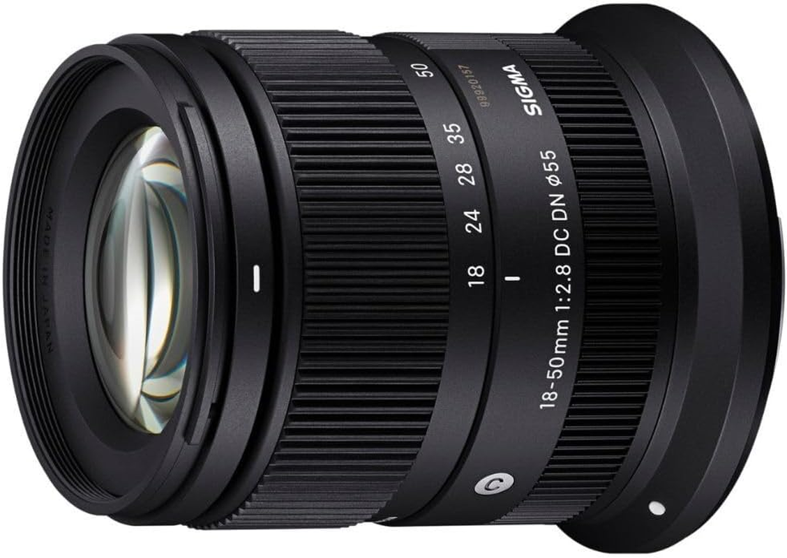 Sigma 18-50Mm F2.8 DC DN Canon RF Mount Lens image number 4
