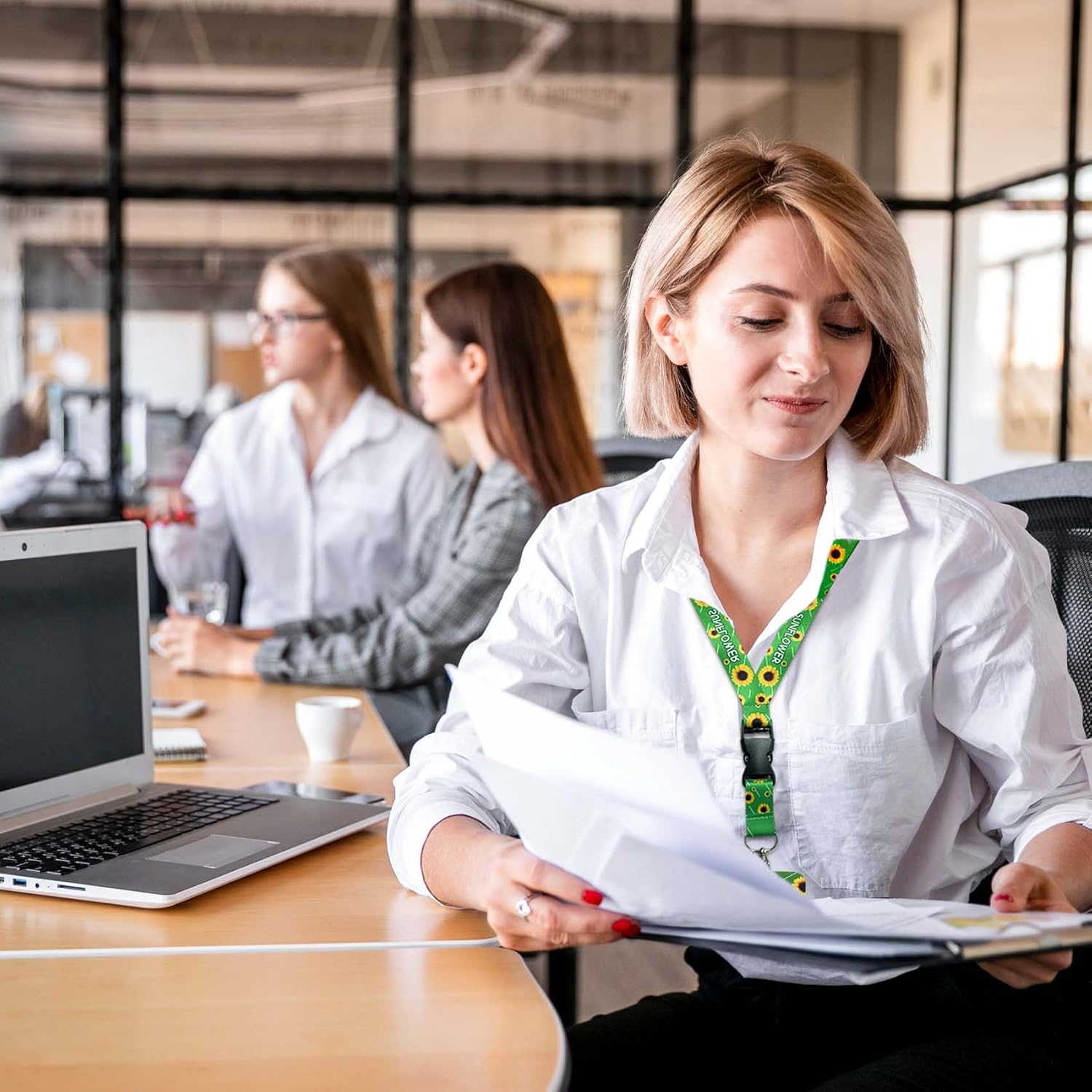 Sunflower Lanyard with Removable Buckle, 2Pcs Cute Lanyards for Keys, ID Badges, Bus Pass, Detachable Badge Lanyards for Women, Men, Teachers, Nurses, for Work, School, and Daily Use image number 3