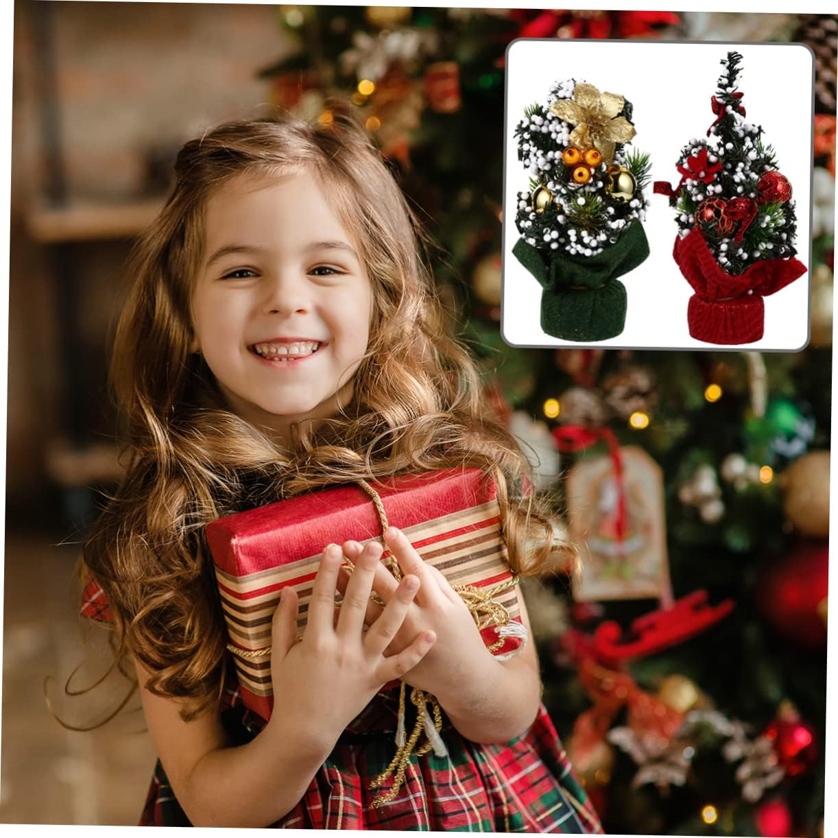 2Pcs Mini Artificial Christmas Trees Desktop Ornaments Christmas Tree Decorations for Home Office image number 3