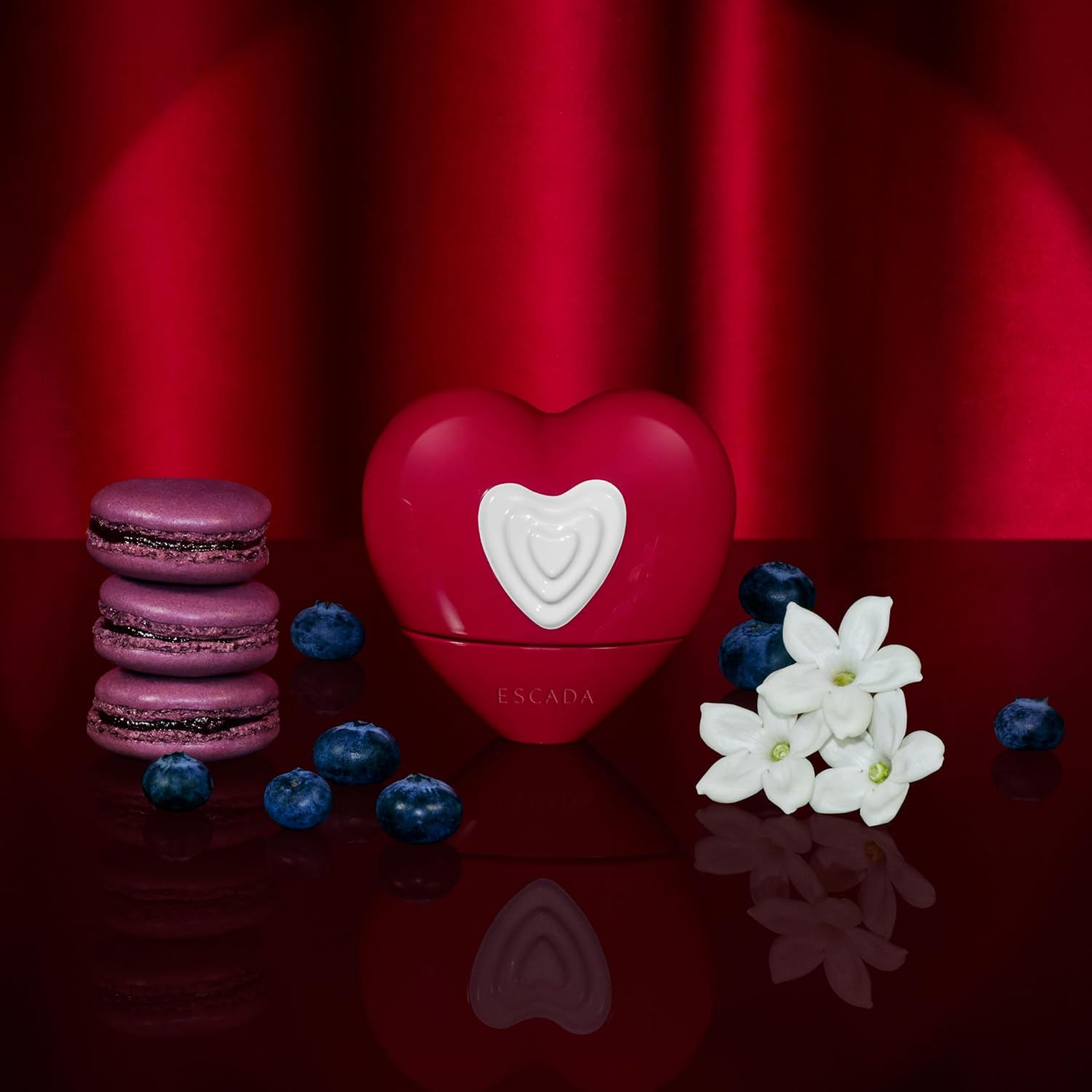 Escada Show Me Love Eau De Parfum Spray for Women 100 Ml image number 2