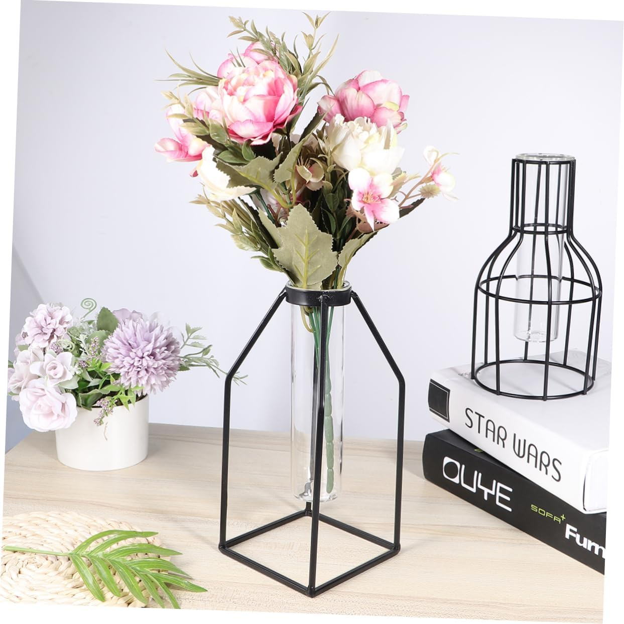 Cabilock Iron Art Square Glass Tube Vase Hydroponics Flower Planter Metal Frame Home Decor for Indoor Plants Gardening Supplies image number 6