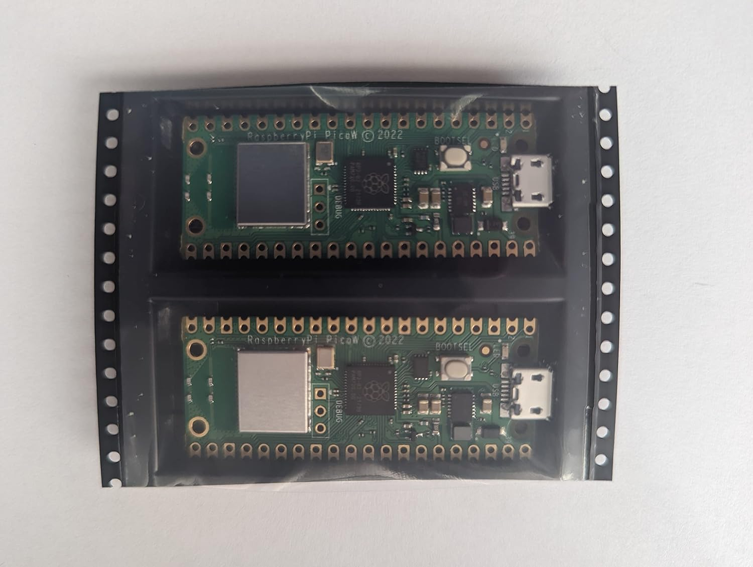 Raspberry Pi Raspberry Pi Pico W - Wi-Fi, 2 Core, 16MB Flash, 264Kb RAM, Single Board Computer image number 1