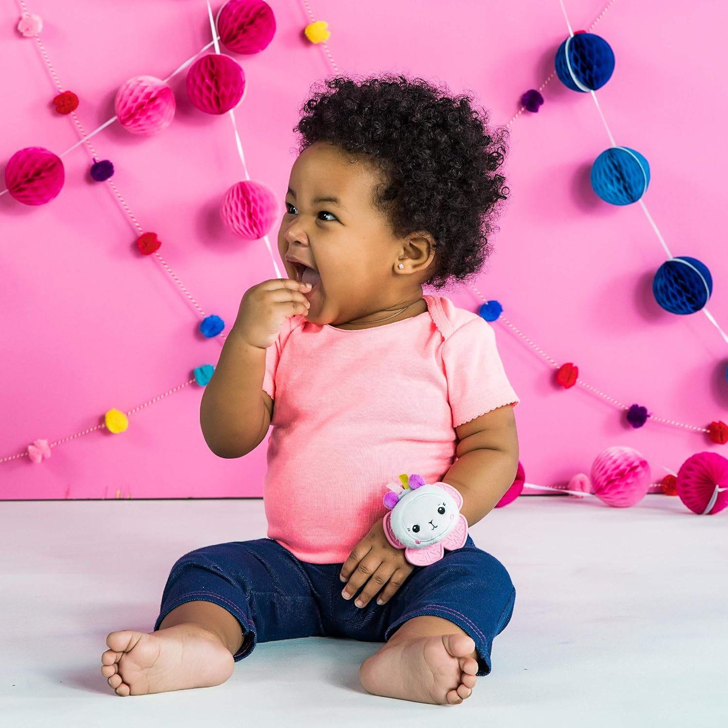 Bright Starts Rattle & Teethe Wrist Pals Toy, Unicorn & Llama, Newborn+, 2 Count image number 4