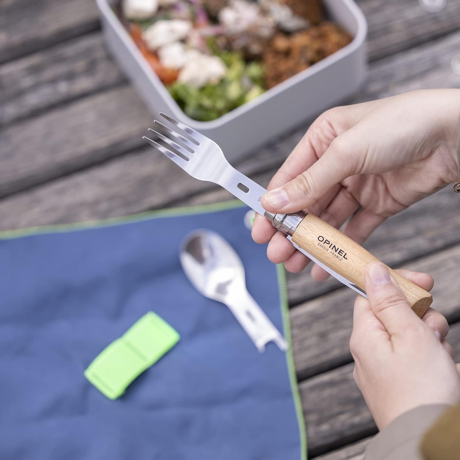 Opinel Picnic+ Complete Set W/No8 Knife S/S - Beech image number 2