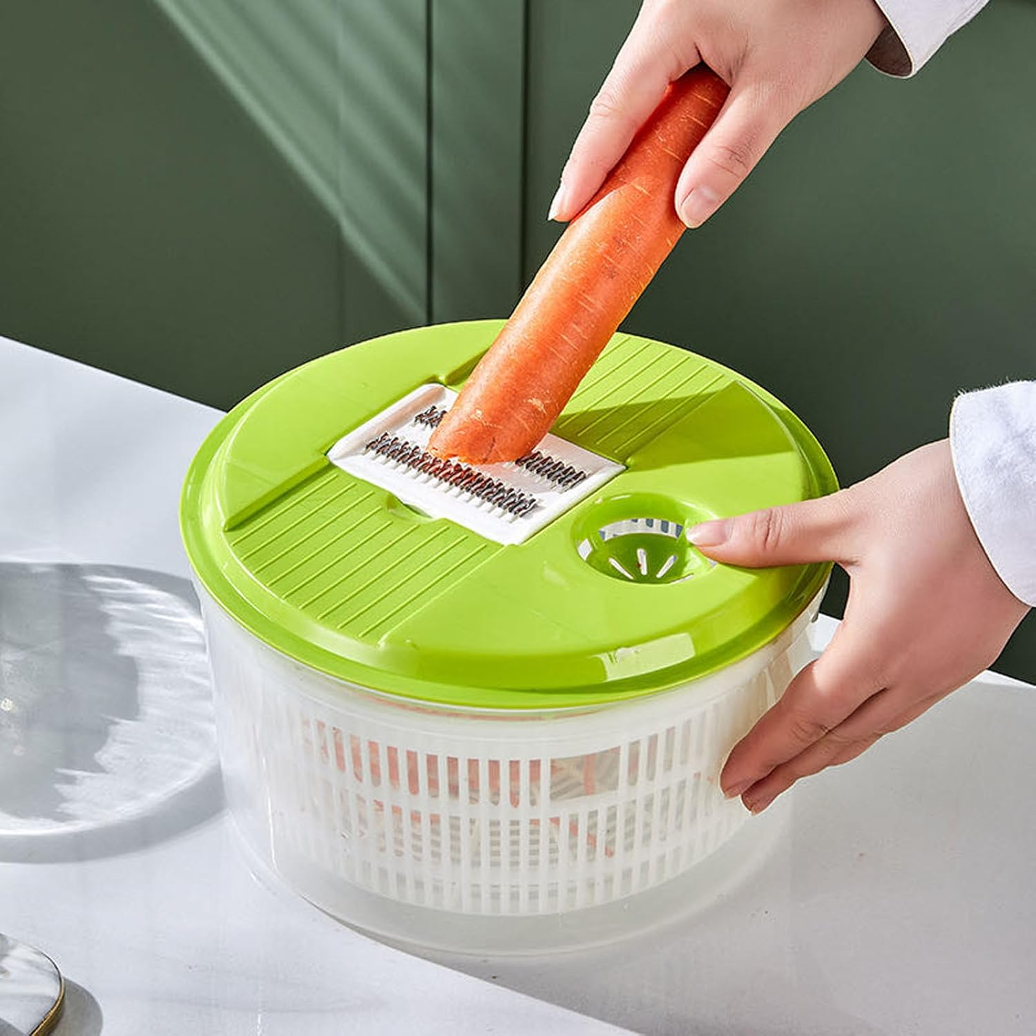 Salad Spinner Large, Vegetable Spinner Dryer Spinning Colander Vegetable Spinner Lettuce Dryer Spinner Easy to Clean Salad Spinners with Drain, Bowl, Colander, Salad Cutter Bowl, Grinder (Green)