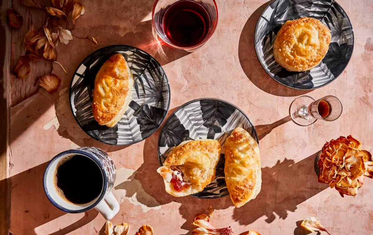 Colombiana: a Rediscovery of Recipes and Rituals from the Soul of Colombia image number 1