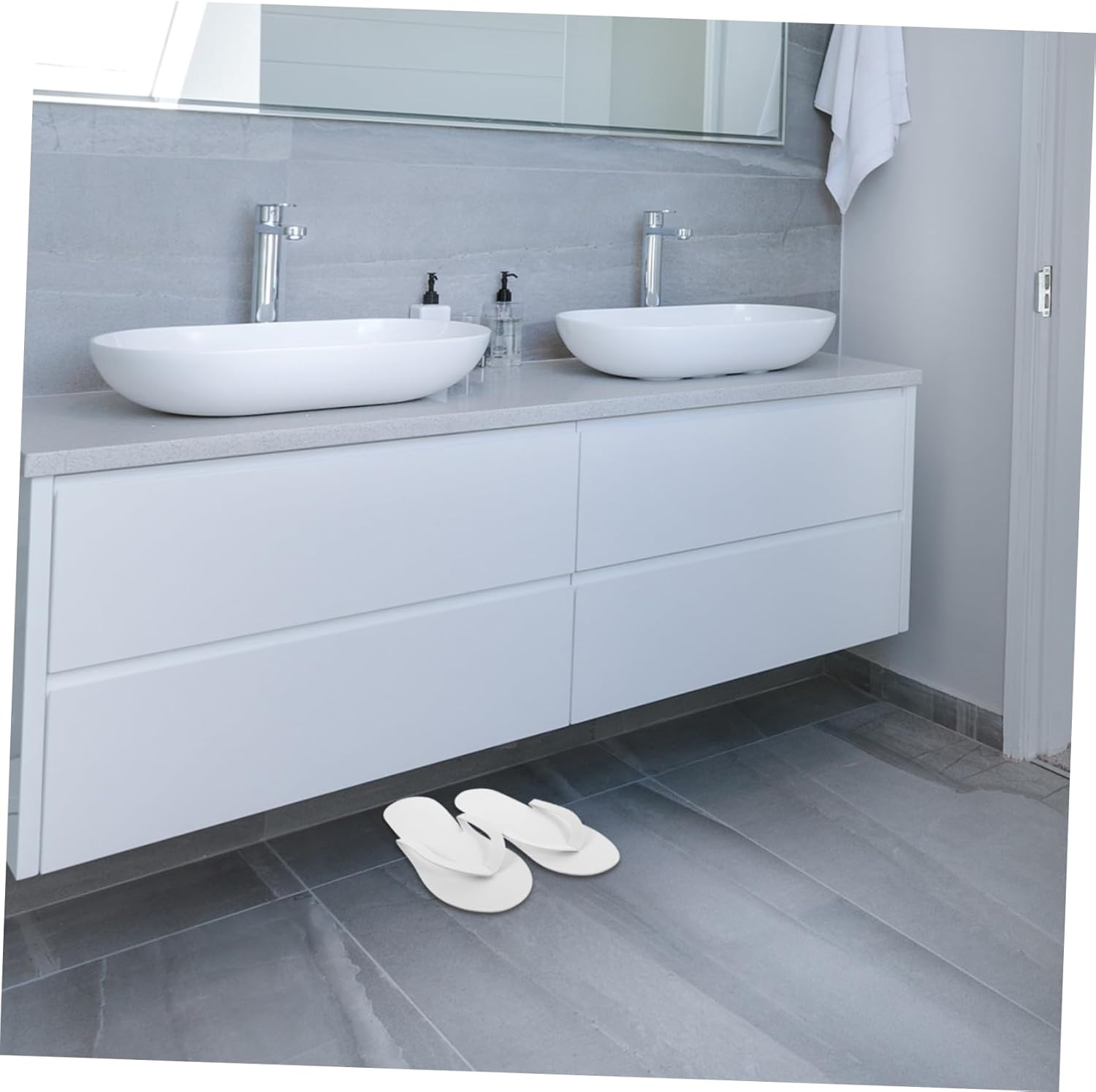 Anneome Disposable EVA Shower Slippers Bulk for Women Men Quick Dry Foldable Travel Sandals Portable Nail Salon Spa Hotel Slides - Assorted Color image number 5