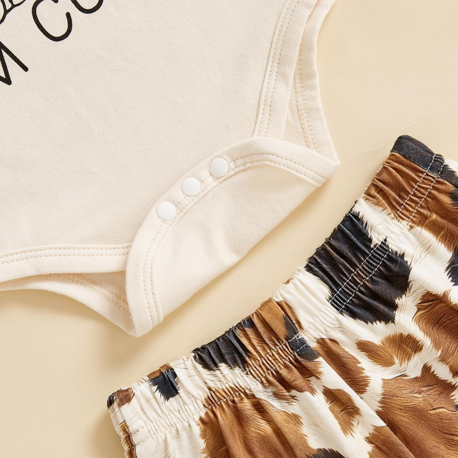 Chloefairy Western Baby Girl Fall Clothes Holy Cow I'M Cute Romper Bell Bottoms Flare Pants Set 3Pcs Infant Cowgirl Outfit image number 5