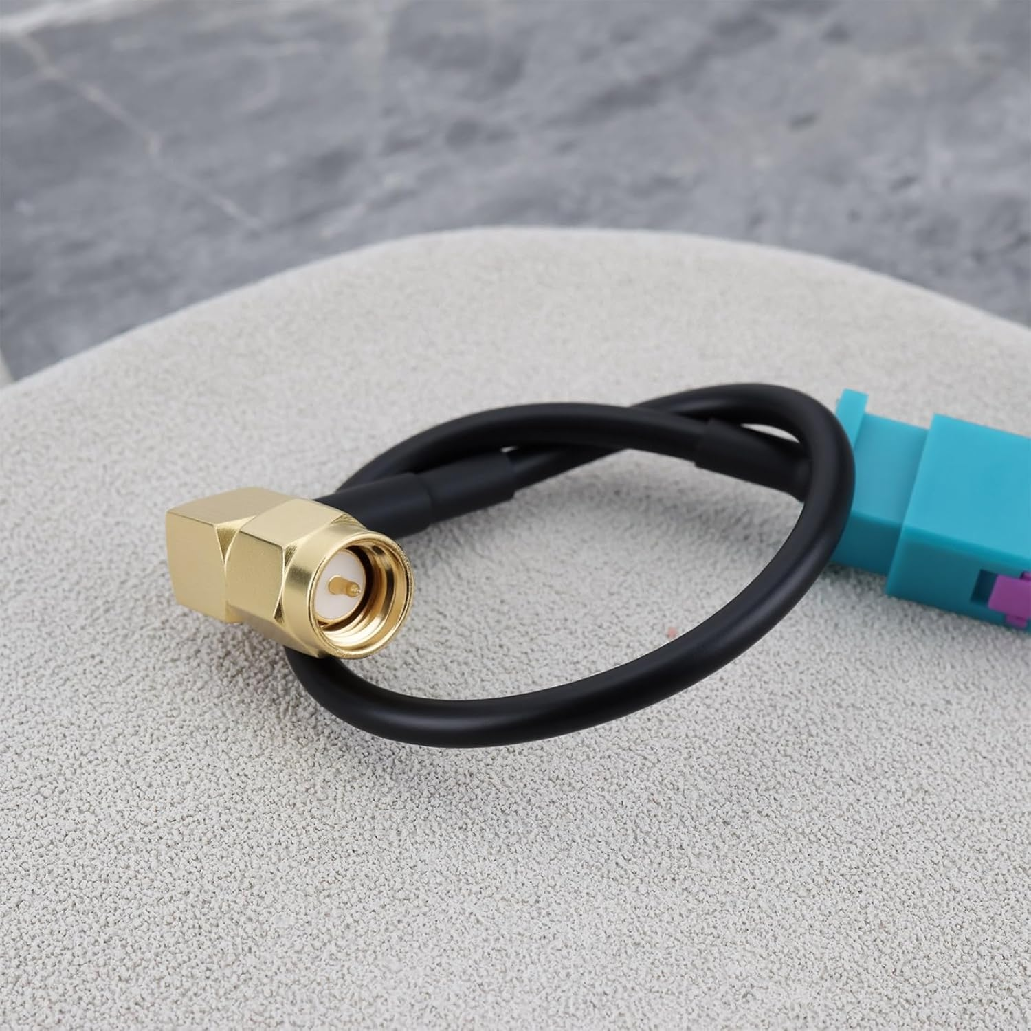 Fakra Z Male to 90 Degree SMA Male Car GPS Antenna Adapter Cable 15Cm Wire image number 4