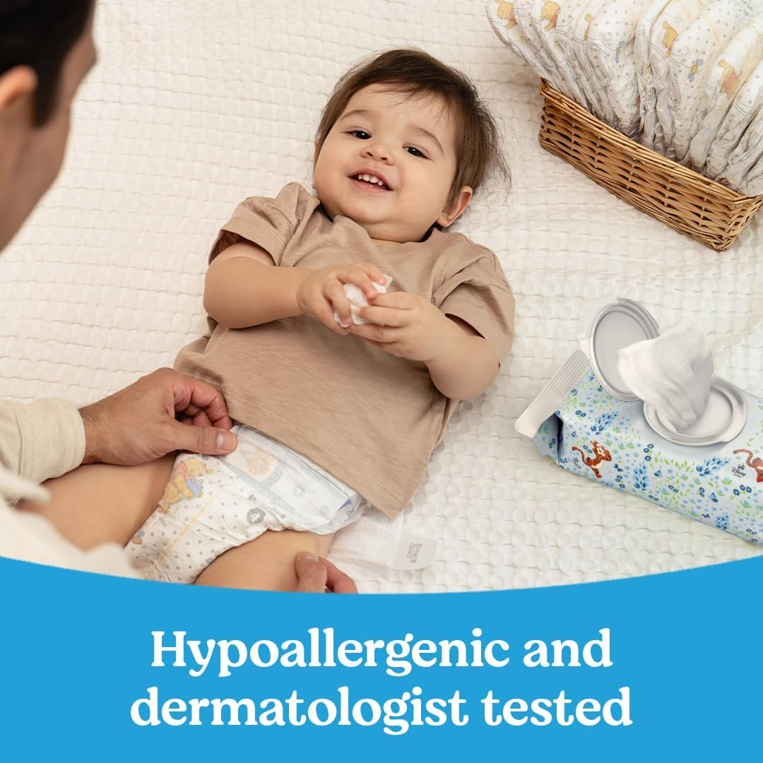 HUGGIES Refreshing Clean Scented Baby Wipes, Hypoallergenic, 10 Flip-Top Packs, 56 Ct Each (560 Total Wipes) image number 4