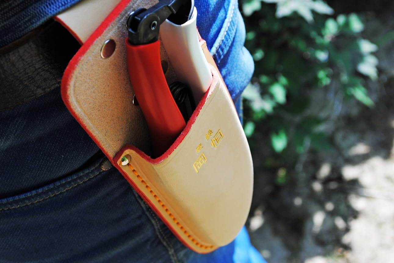 Okatsune 133: Leather Holster for Pruning Shears 103 ?And 104 image number 3
