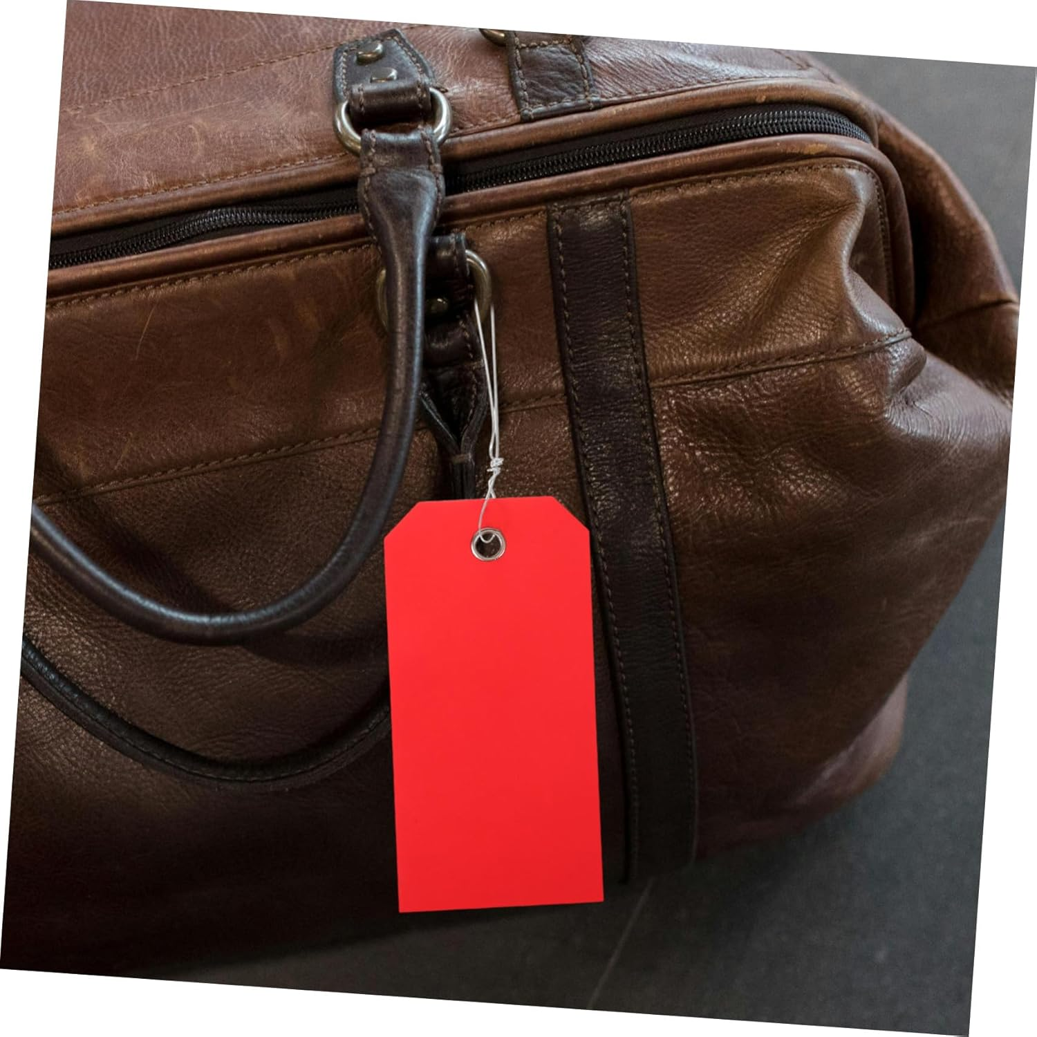 GARIOUANS 100Pcs Writable Blank PVC Shipping Tags with Metal Wire Ties Plastic Luggage Identification Labels for Travel Suitcases Backpacks Inventory and Cable Tagging Reusable and Easy To image number 2