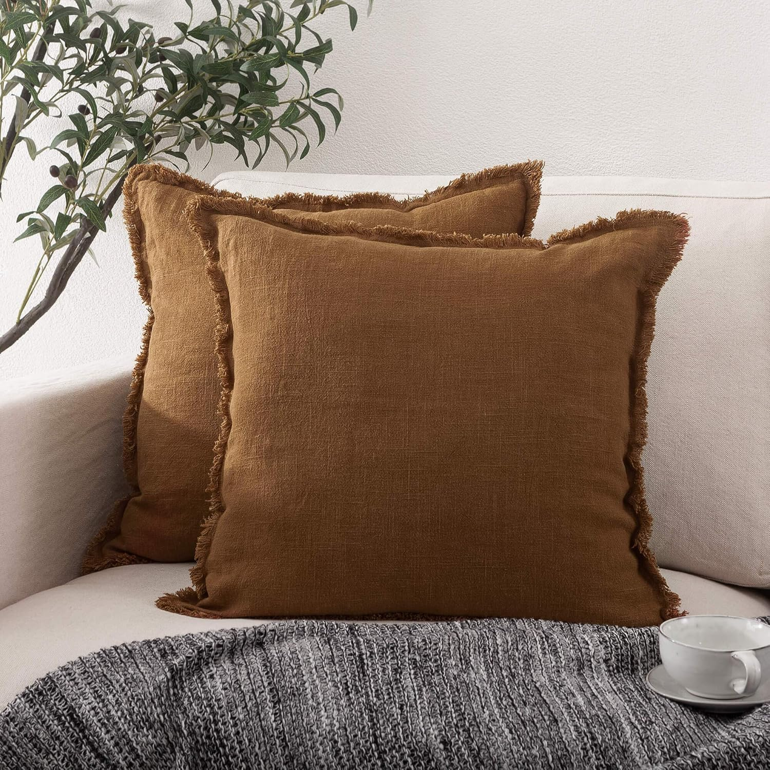 ATLINIA Decor Throw Pillow Cover - 45 X 45 Cm Linen Lumbar Pillow Cover Decorative Farmhouse Boho Fringe Cushion Cover for Couch Sofa Bed Outdoor Brown image number 4