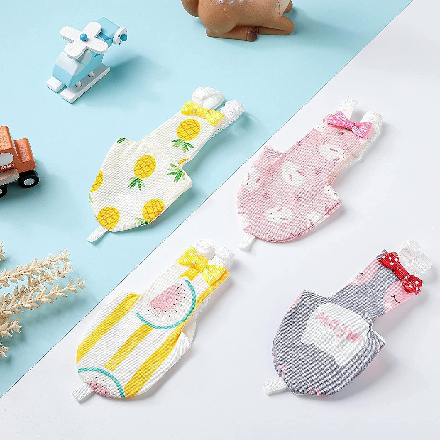 Namvo 4 Pieces Bird Diapers, Flight Suite Liners, Washable Reusable Protective Parrot Nappy Clothes with Waterproof Inner Layer Cute Urine Wet Suit for Parrot Macaw Budgies Parakeet M Size image number 2