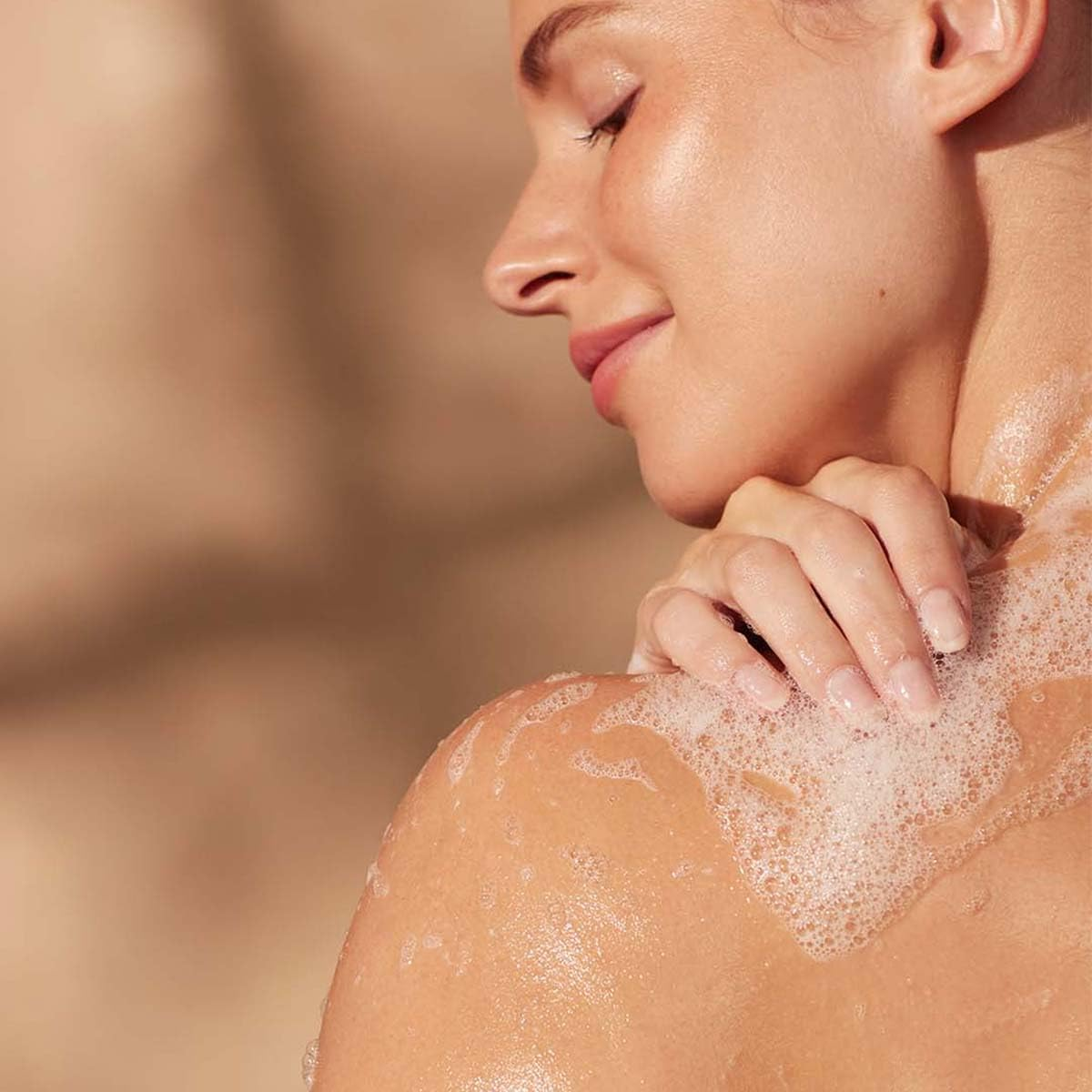 Jurlique Softening Rose Shower Gel 300 Ml image number 2