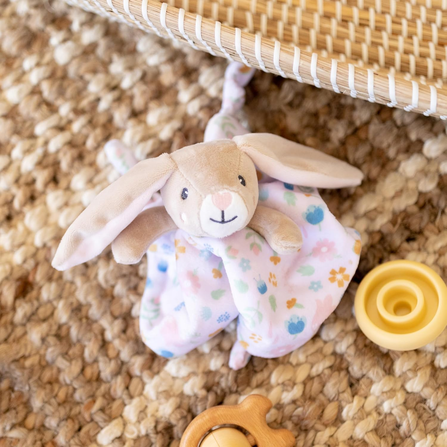 Weegoamigo Lovie Comforter - Frankie the Bunny