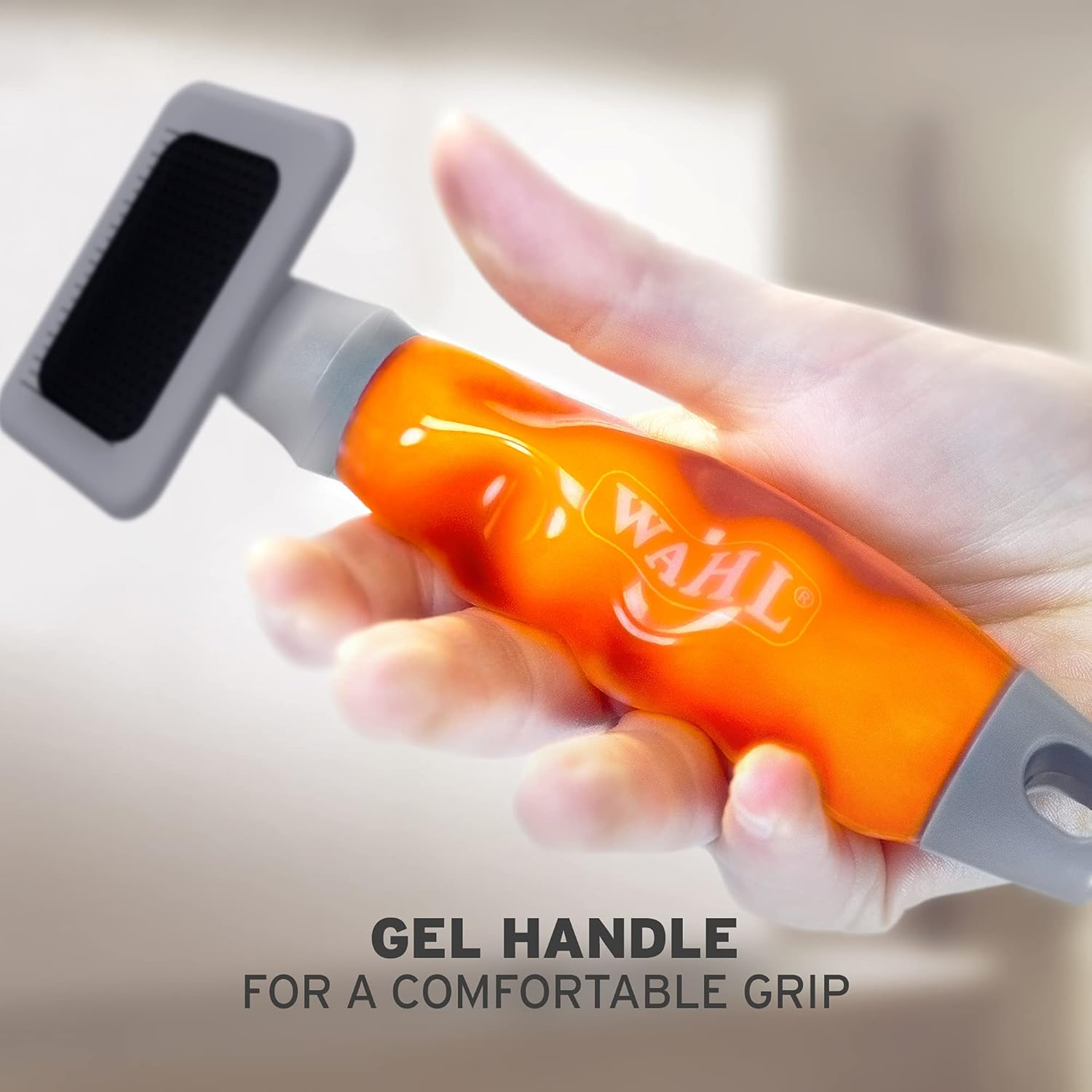 Wahl Small Slicker Brush with Soft Grip Gel Handle